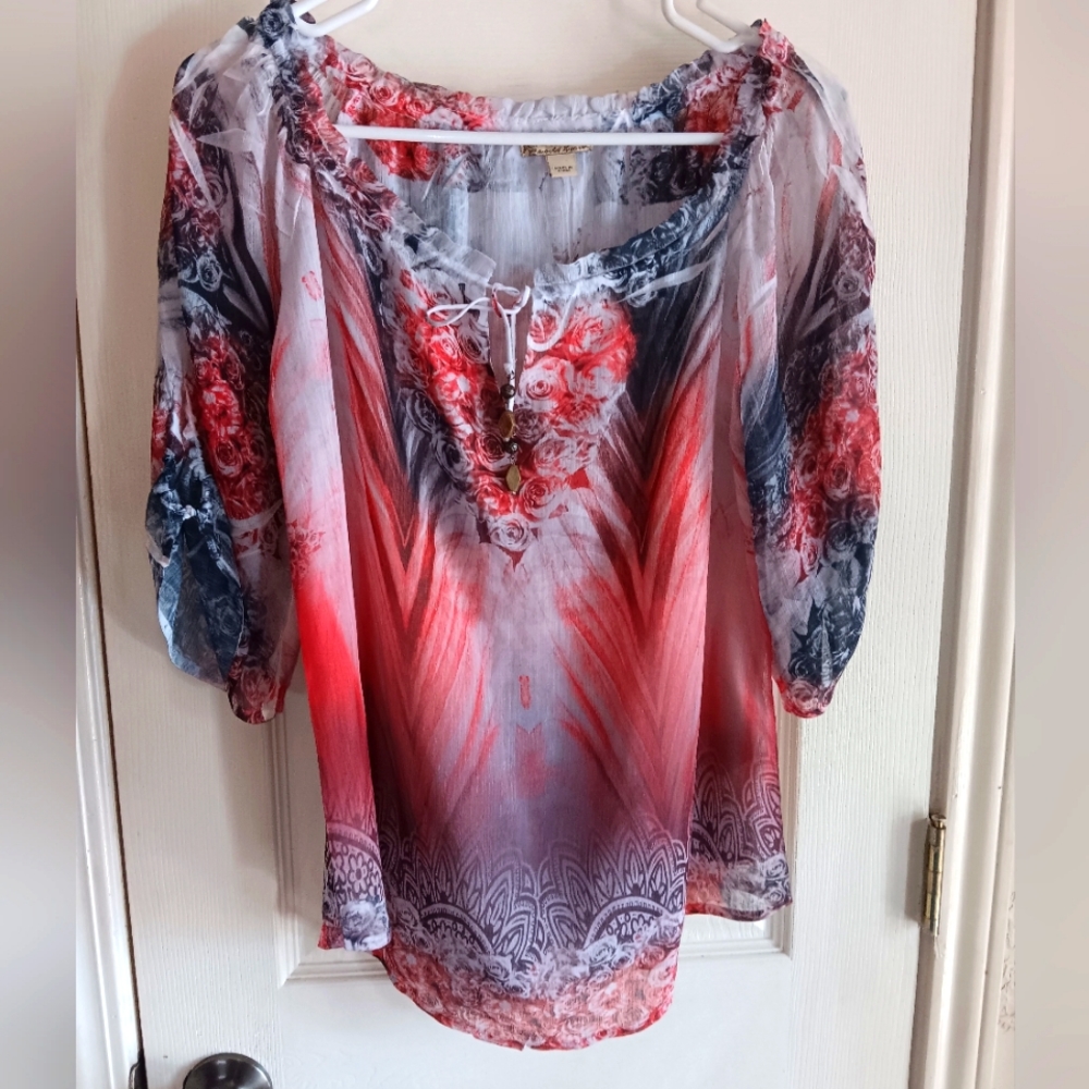 ENERGE Ladies flowing sheer lined top. Size Small
